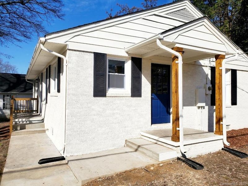 810 Harrison Ave, Gastonia, NC 28054