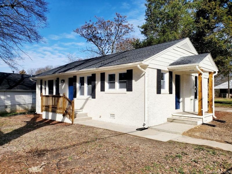 810 Harrison Ave, Gastonia, NC 28054