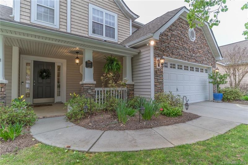 1248 Saint Johns Ave, Matthews, NC 28104