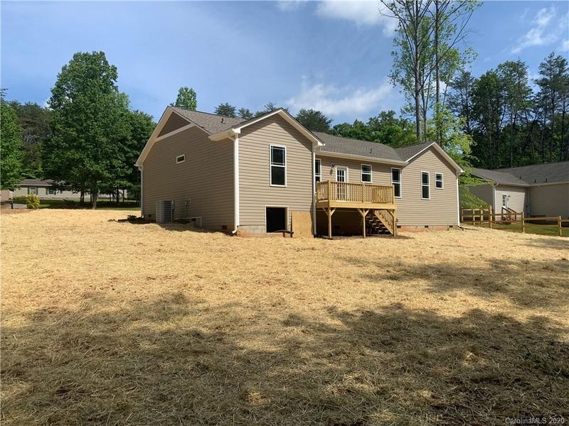 6821 Ingleside Dr, Sherrills Ford, NC 28673