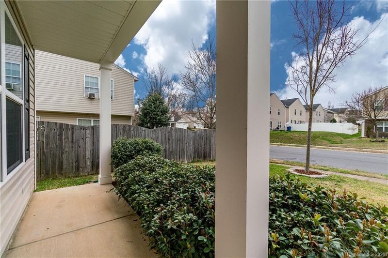 10119 Turkey Point Dr, Charlotte, NC 28214