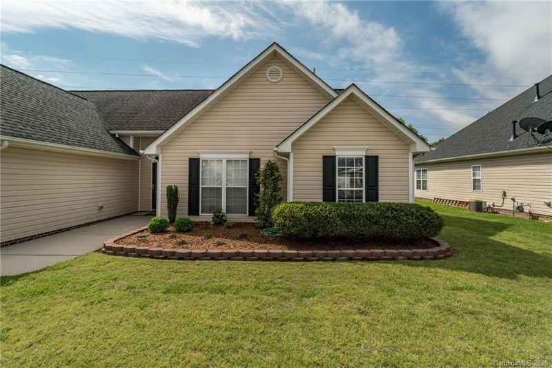 3002 Galena Chase Dr, Indian Trail, NC 28079