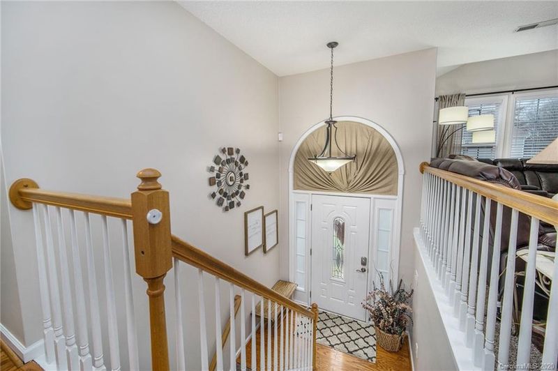 837 Highlander Ct, Concord, NC 28025