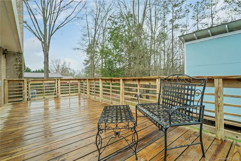 114 Fox Run Dr, Fort Mill, SC 29715