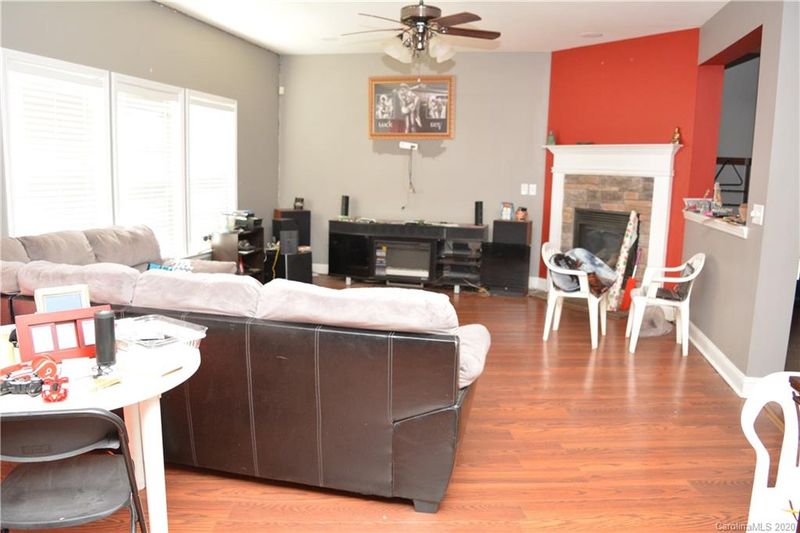 9420 Seamill Rd, Charlotte, NC 28278