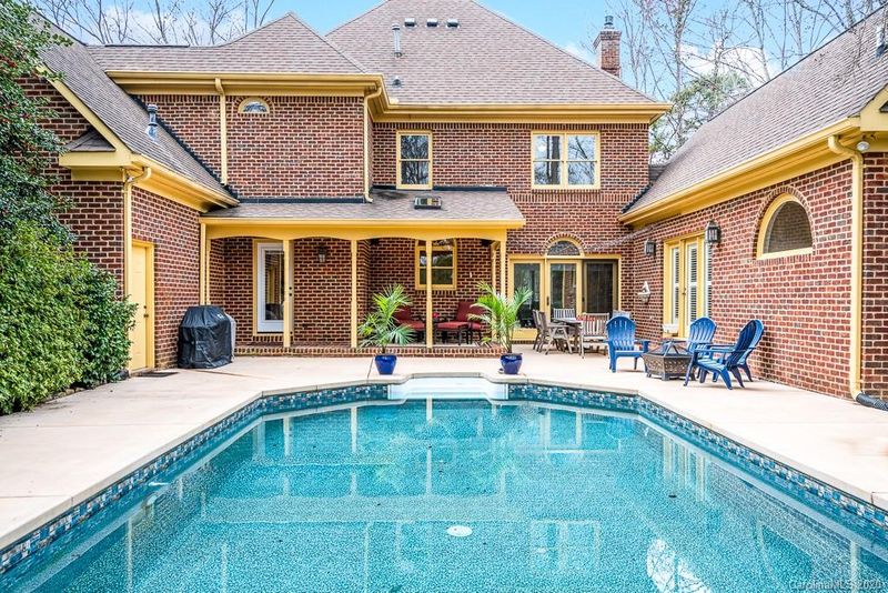 21219 Blakely Shores Dr, Cornelius, NC 28031