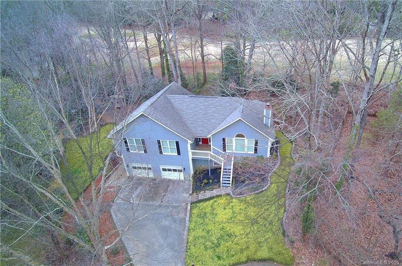 16134 Tinura Ct, Tega Cay, SC 29708