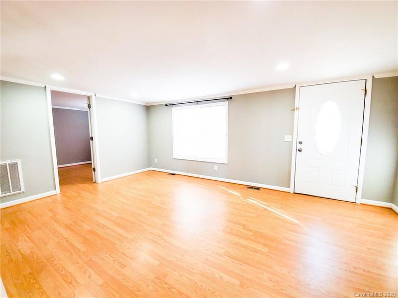 234 Sunray Dr, Lincolnton, NC 28092