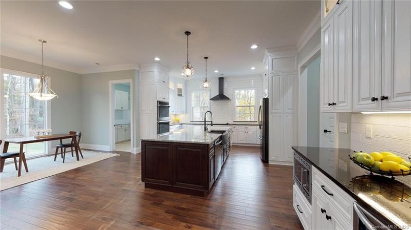 6556 Havencrest Dr, Denver, NC 28037