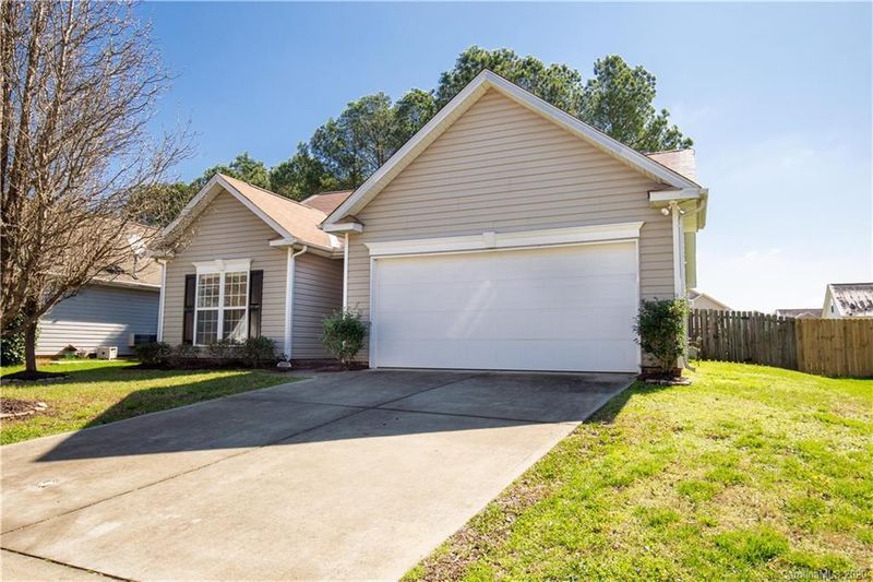 4661 Madeline Dr, Rock Hill, SC 29732