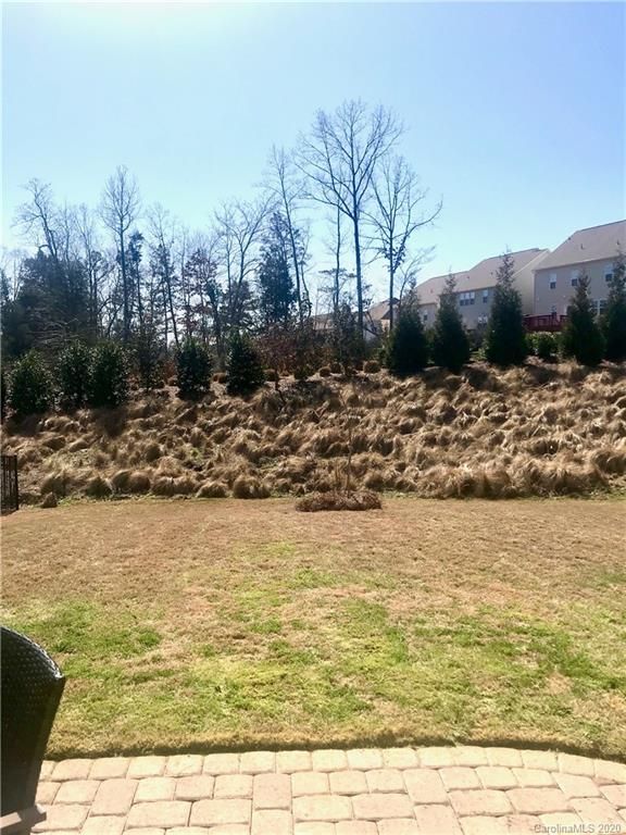 1822 Skipping Stone Dr, Fort Mill, SC 29715
