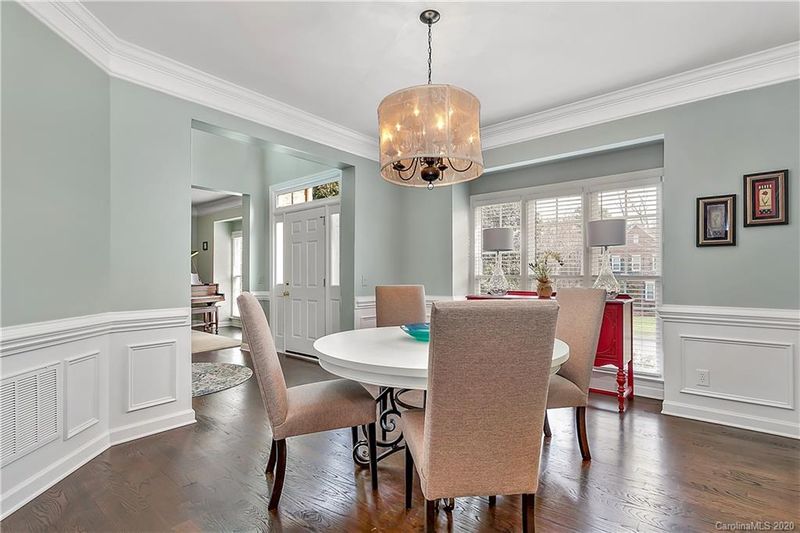 20911 Decora Dr, Cornelius, NC 28031
