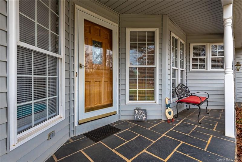 4647 Ransom Dr, Conover, NC 28613