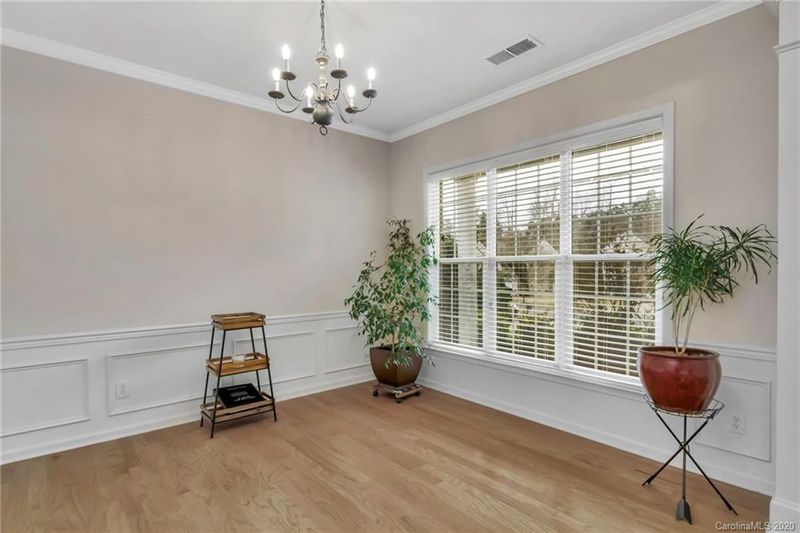 2621 Keziah Rd, Matthews, NC 28105