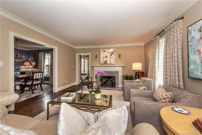 2217 Colony Rd, Charlotte, NC 28209