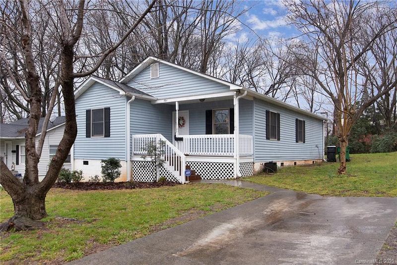 701 E 19th St, Charlotte, NC 28205