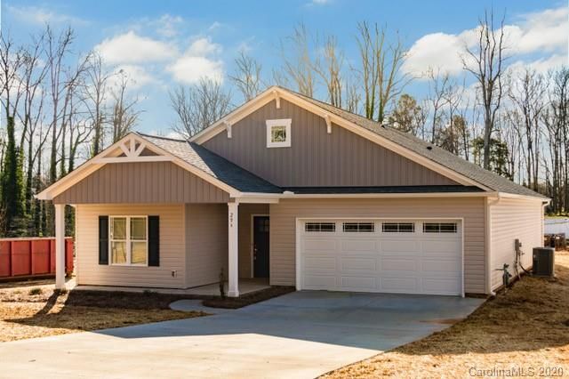 661 Peacehaven Rd, Kannapolis, NC 28083