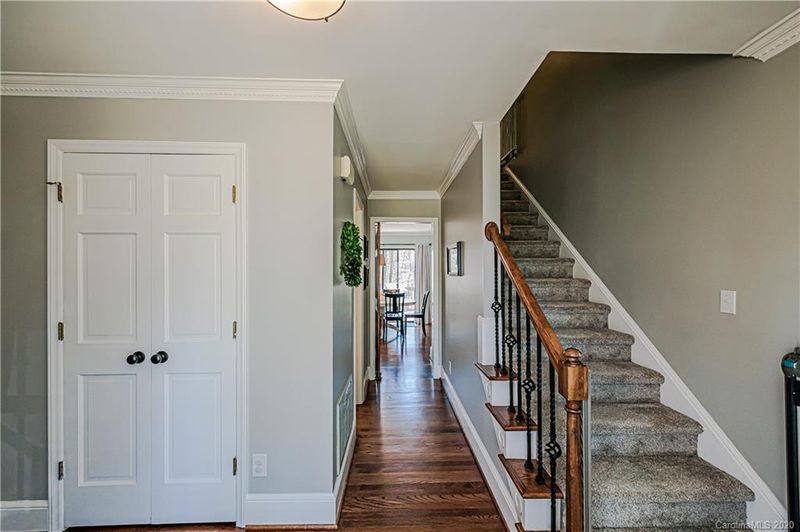 7204 Essington Dr, Charlotte, NC 28270