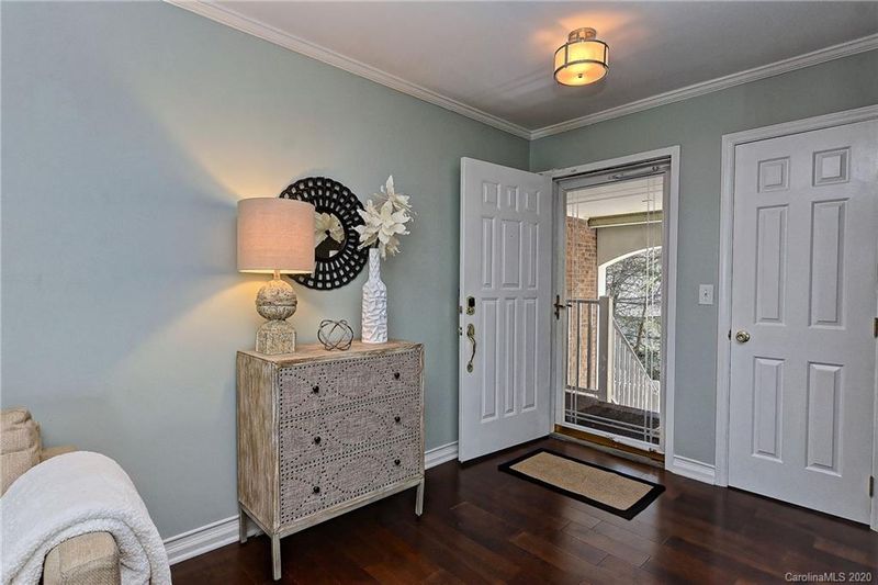 20347 Harborgate Ct #105, Cornelius, NC 28031