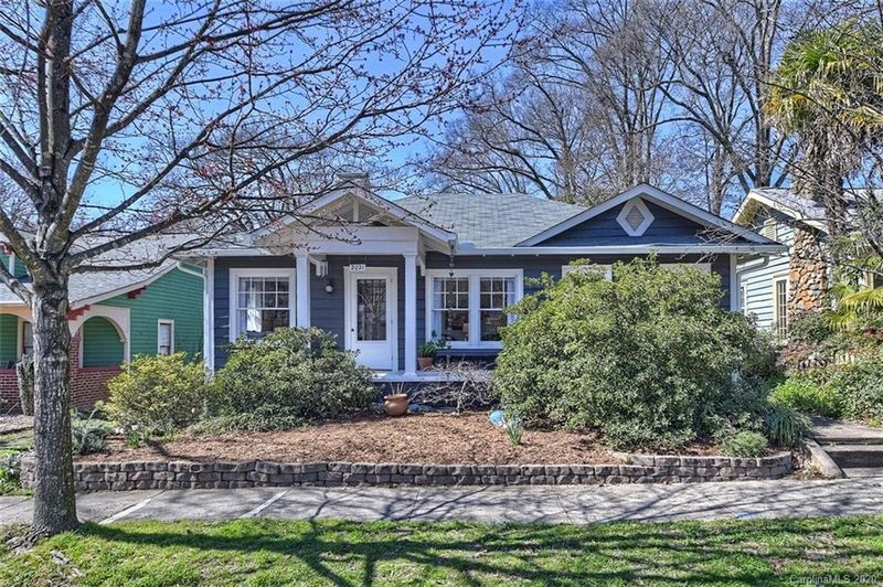2021 Thomas Ave, Charlotte, NC 28205