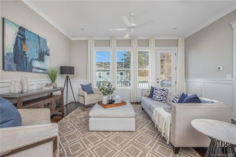 551 Greystone Rd, Charlotte, NC 28209