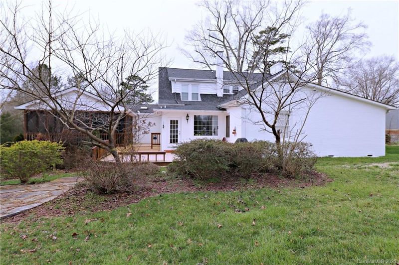 390 Mountview Ct SE, Concord, NC 28025