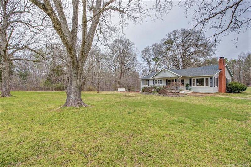 270 Grissom Rd, Gastonia, NC 28052