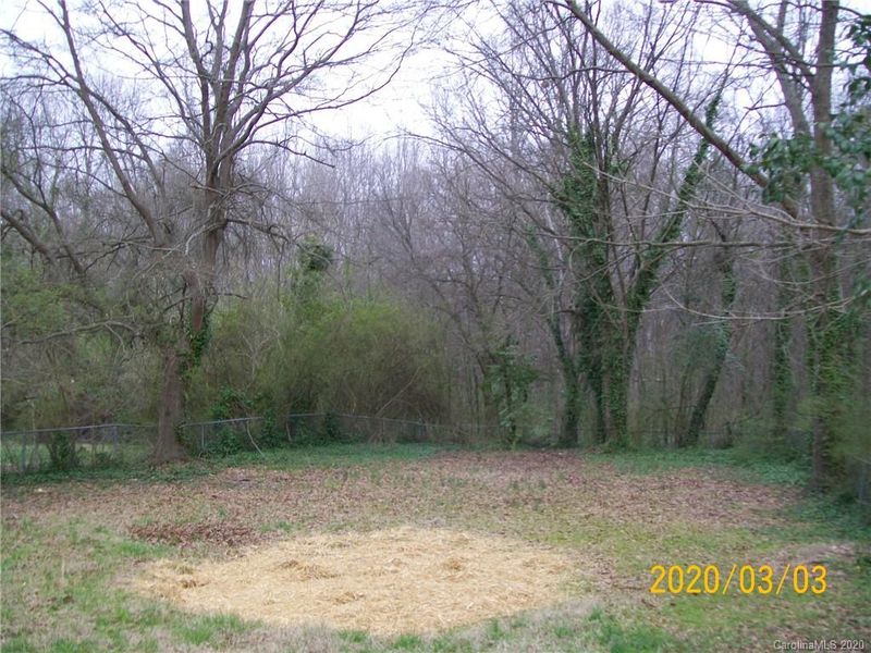 2514 Crescent Ln, Gastonia, NC 28052