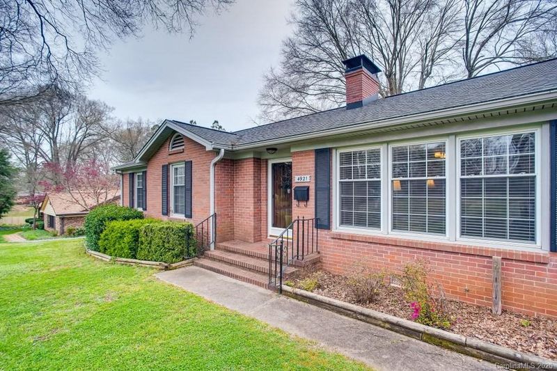 4921 Cheviot Rd, Charlotte, NC 28269