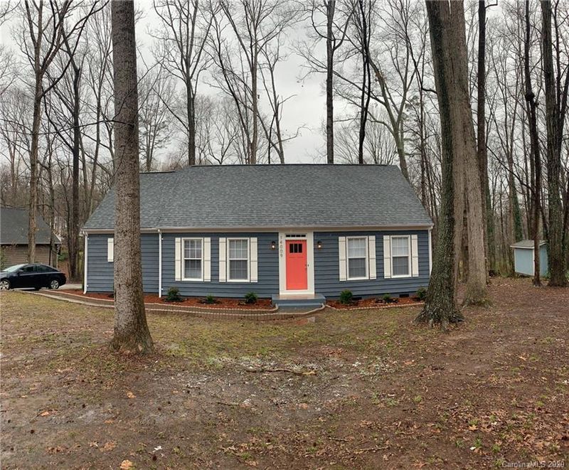 14009 Hackamore Dr, Matthews, NC 28105