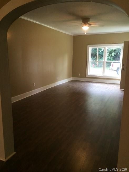 2115 Flint Ln, Gastonia, NC 28054