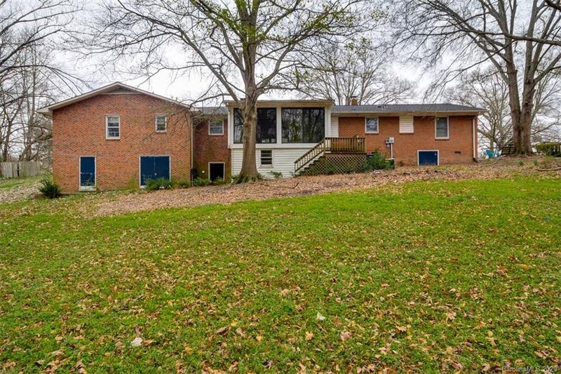 676 Fickling Dr, Lancaster, SC 29720