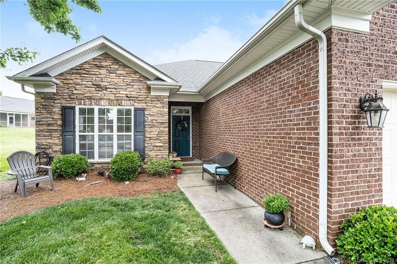 2909 Lake James Ct, Monroe, NC 28110