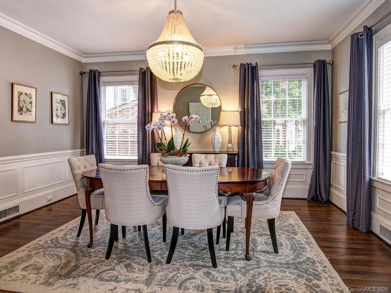 228 Fenton Pl, Charlotte, NC 28207