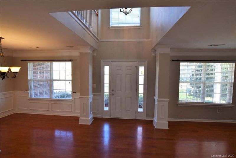 5010 Wicklow Dr, Gastonia, NC 28054