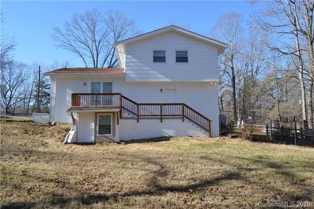 410 Oak Grove Dr, Cherryville, NC 28021