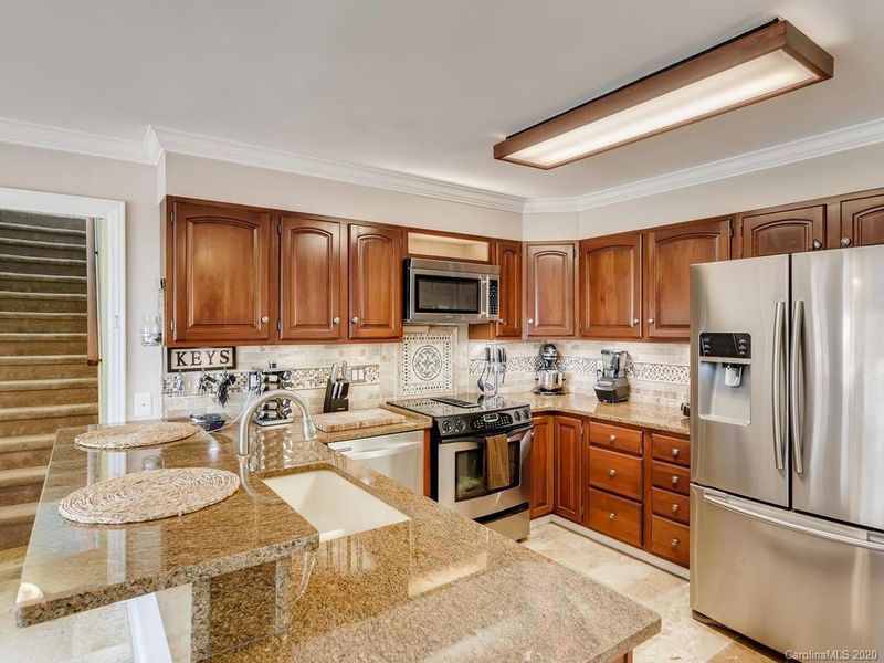 1406 Chadmore Ln NW, Concord, NC 28027
