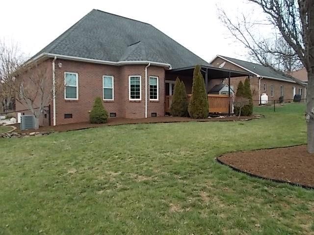 406 9th Ave NE, Conover, NC 28613
