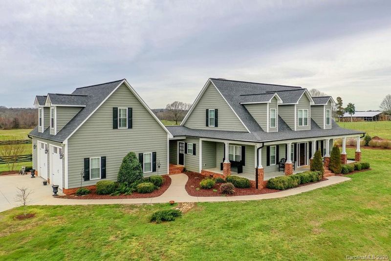 3385 Killian Rd, Lincolnton, NC 28092