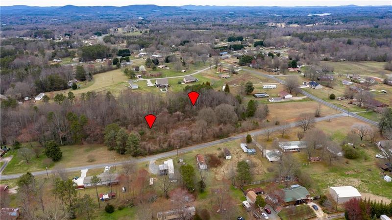 3523 32nd Avenue Ct NE, Hickory, NC 28601