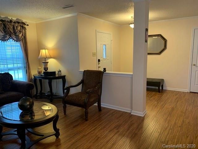 100 Kendrick Farm Dr, Mount Holly, NC 28120