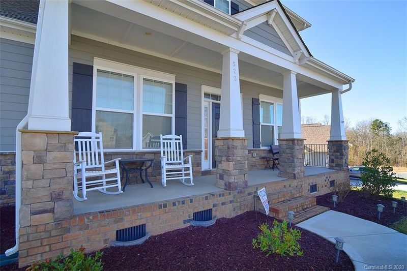523 Edenbridge Dr, Midland, NC 28107