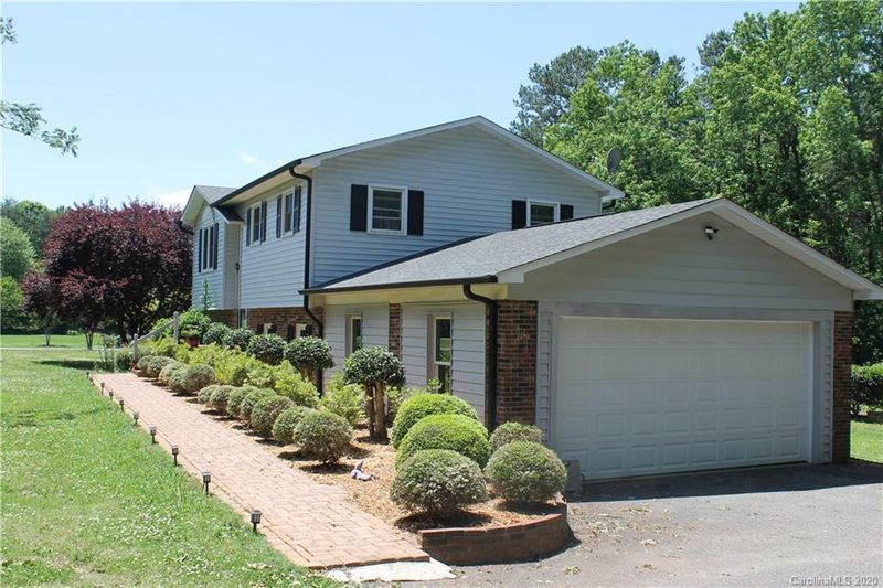 226 State Park Rd, Troutman, NC 28166