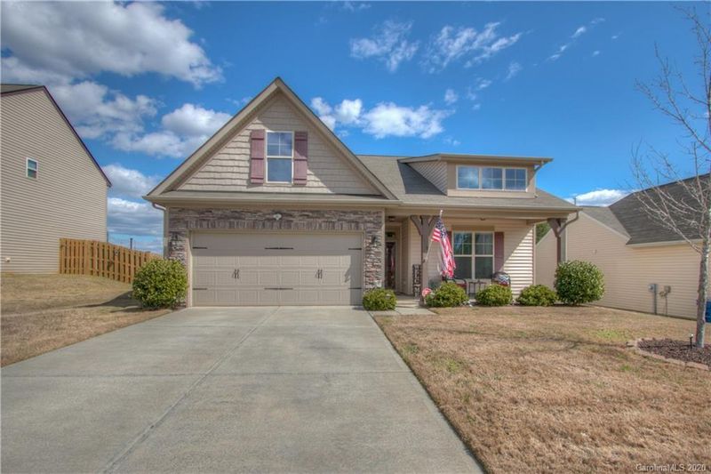 108 Marquette Dr, Mount Holly, NC 28120