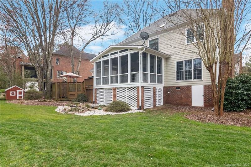 2521 Winterbrooke Dr, Matthews, NC 28105