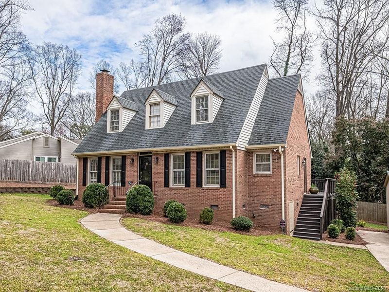 6131 Patrick Pl, Charlotte, NC 28210