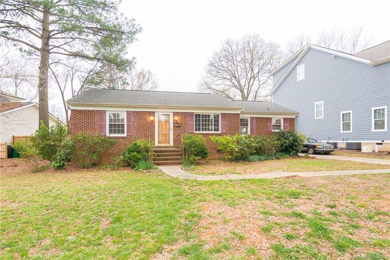 618 Greystone Rd, Charlotte, NC 28209