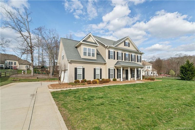 7515 Turkey Trot Dr, Stanley, NC 28164