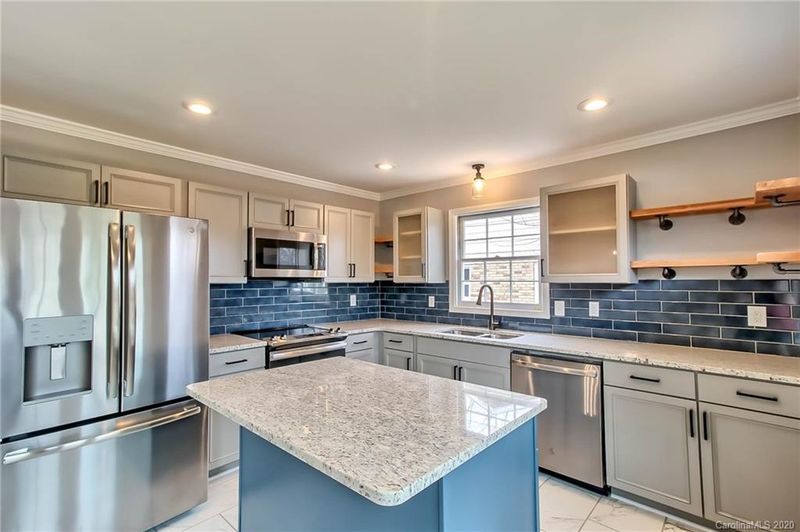 4408 Millbridge Dr, Charlotte, NC 28208