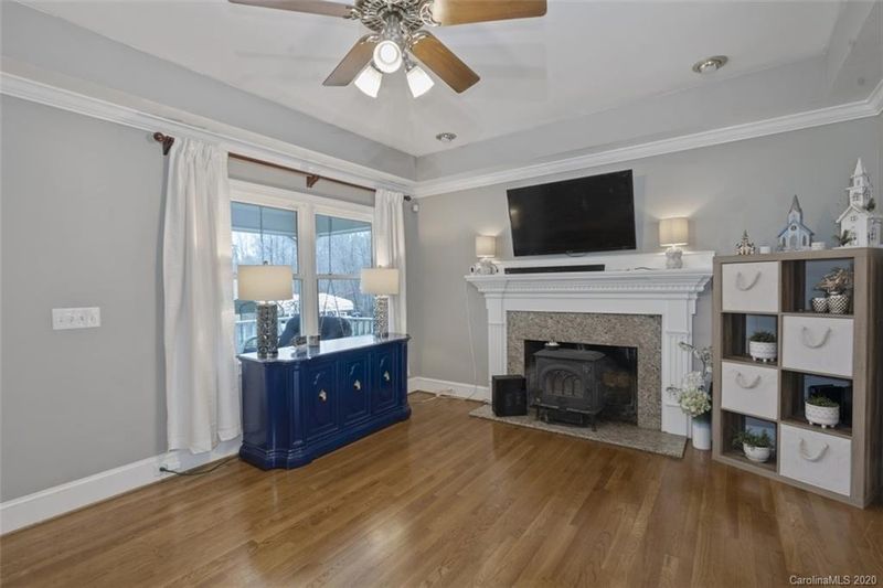 933 Blacksnake Rd, Stanley, NC 28164